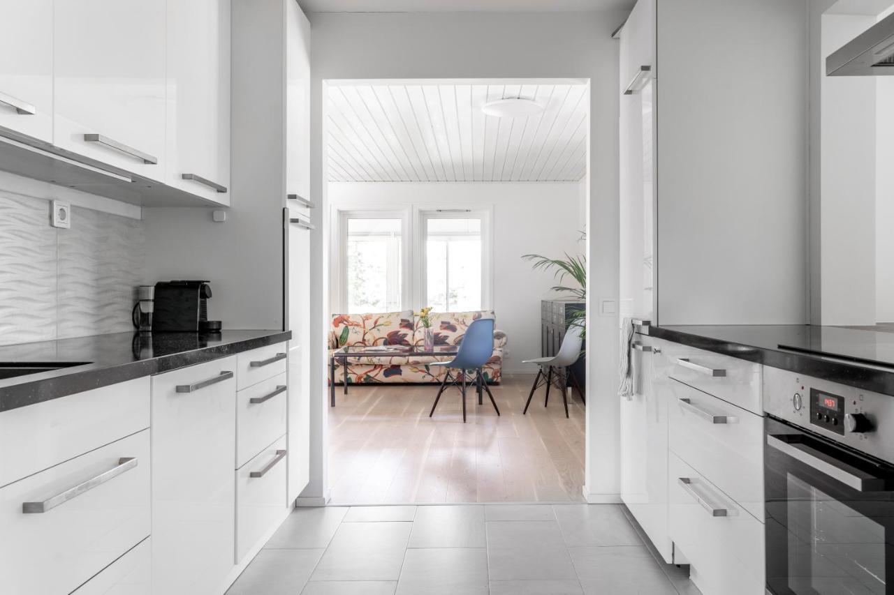 Elegant Home With Stunning Sea View And Garden Stockholm Eksteriør bilde